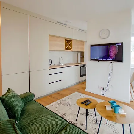 Apartman Malik شقة