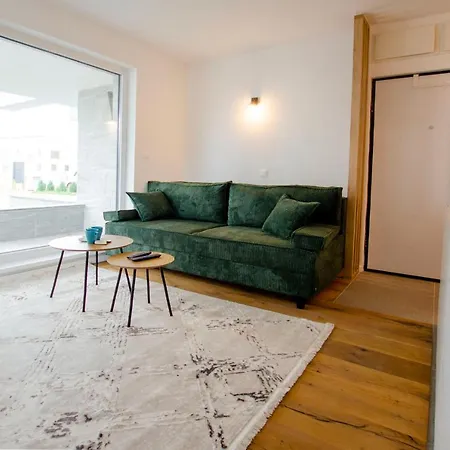 شقة Apartman Malik